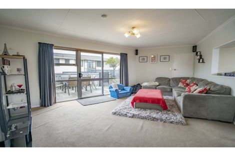 Photo of property in 10 Skye Street, Heidelberg, Invercargill, 9812