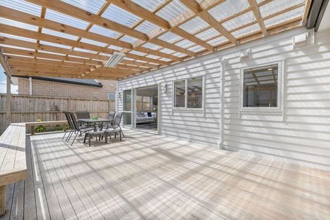 Photo of property in 24 Quattro Avenue, Flat Bush, Auckland, 2019