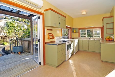 Photo of property in 36 Middleton Road, Kew, Dunedin, 9012