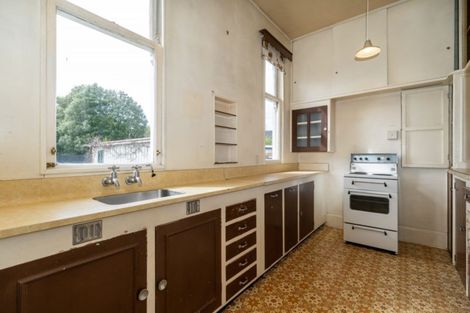 Photo of property in 100 Domain Terrace, Spreydon, Christchurch, 8024