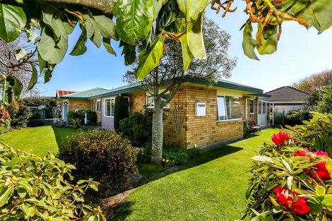 Photo of property in 132 Clawton Street, Westown, New Plymouth, 4310