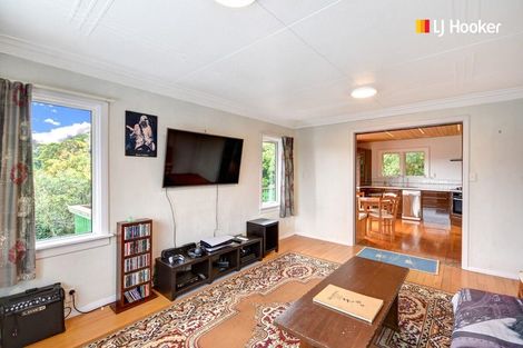 Photo of property in 15 Porterfield Street, Macandrew Bay, Dunedin, 9014