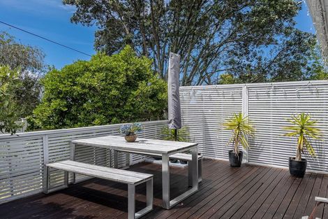 Photo of property in 1/21 Fordham Street, Beach Haven, Auckland, 0626