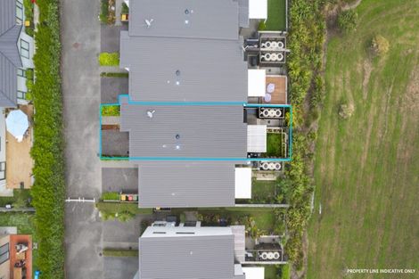 Photo of property in 12b Dida Park Drive, Kumeu, 0810