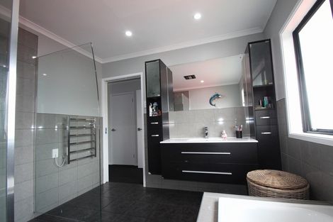 Photo of property in 7 Antonio Street, Stratford, 4332