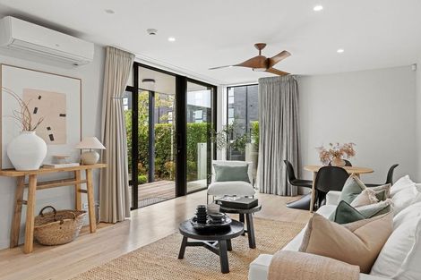 Photo of property in 1/50 Kilmore Street, Christchurch Central, Christchurch, 8013