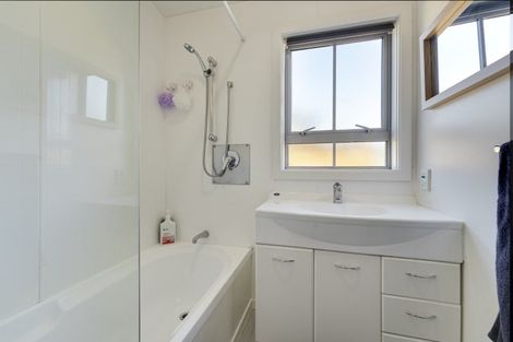 Photo of property in 10a Lanes Road, Bridge Hill, Alexandra, 9320