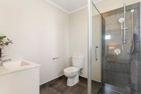 Photo of property in 4 Stockyard Crescent, Pukekohe, 2120