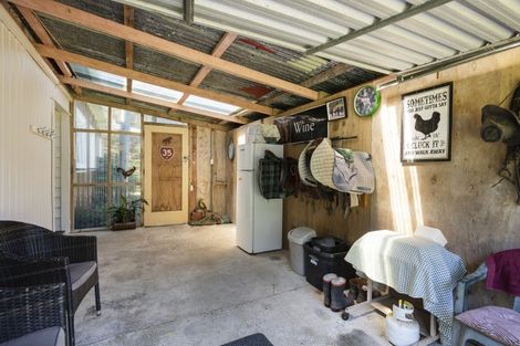 Photo of property in 5114 Te Araroa Road, Hicks Bay, Tikitiki, 4087