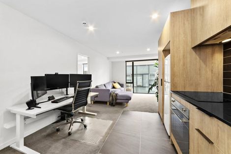 Photo of property in Pinnacle Apartments, W907/160 Victoria Street, Te Aro, Wellington, 6011