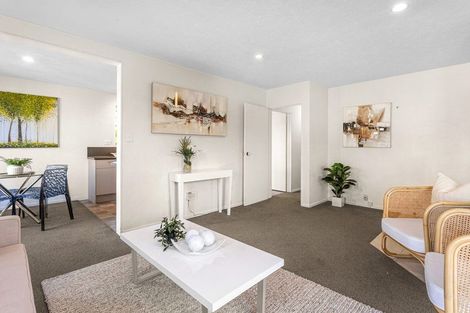 Photo of property in 137 Hawthornden Road, Avonhead, Christchurch, 8042