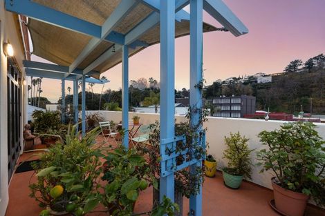 Photo of property in 243 Emerson Street, Napier South, Napier, 4110