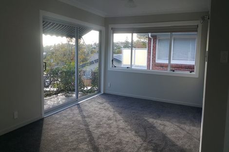 Photo of property in 1/15 Kayeleen Place, Cockle Bay, Auckland, 2014