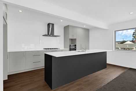 Photo of property in 5 Frank Evans Place, Henderson, Auckland, 0610