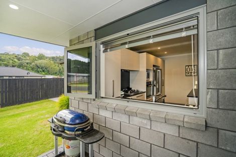 Photo of property in 325 Cook Drive, Whitianga, 3510