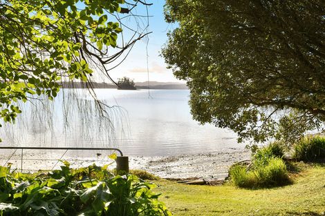 Photo of property in 103 Ridge Road, Howick, Auckland, 2014