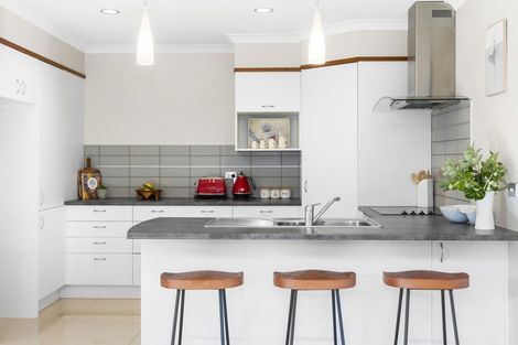 Photo of property in 99 Solomon Street, Brookfield, Tauranga, 3110