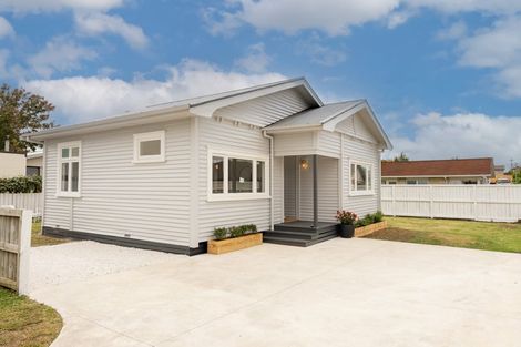 Photo of property in 12 Rata Street, Maeroa, Hamilton, 3200