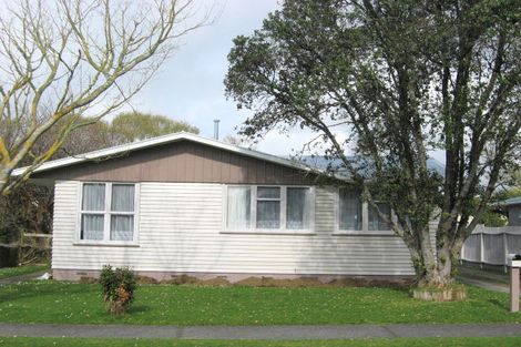Photo of property in 9 Regent Place, Blagdon, New Plymouth, 4310