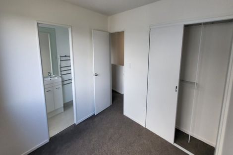 Photo of property in 15a Chadwick Crescent, Mangere East, Auckland, 2024