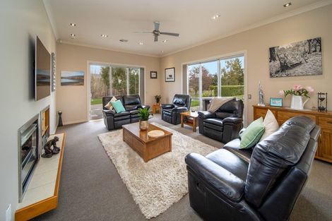 Photo of property in 60 Gilligans Gully Road, Alexandra, 9320