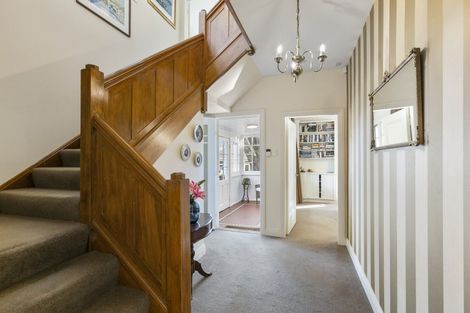 Photo of property in 9 Cooper Street, Karori, Wellington, 6012