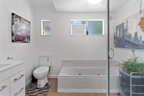 Photo of property in 2 Burnt Hill Road, Oxford, 7430