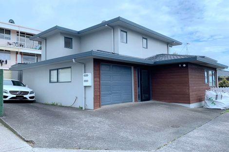 Photo of property in 217a Onewa Road, Birkenhead, Auckland, 0626