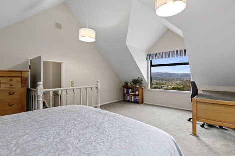 Photo of property in 2 Dunleith Grove, Silverstream, Upper Hutt, 5019