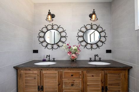 Photo of property in 4207 Roxburgh - Ettrick Road, Dumbarton, Roxburgh, 9572