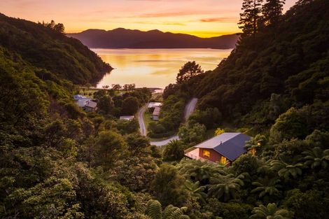 Photo of property in 1818 Port Underwood Road, Port Underwood, Picton, 7281