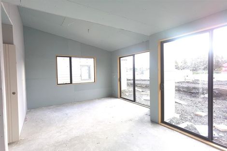 Photo of property in 22 Clayden Shuttleworth Street, Papakura, 2110