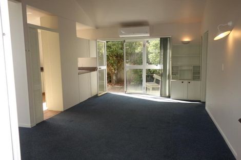Photo of property in 2/7 Sumnervale Drive, Sumner, Christchurch, 8081