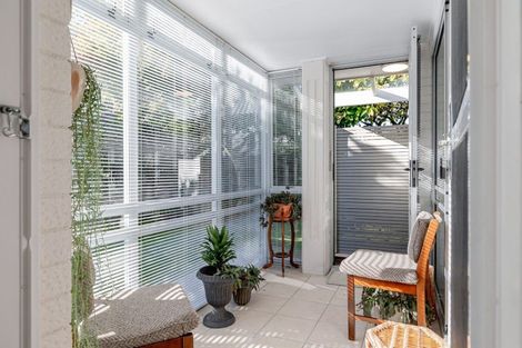 Photo of property in 127 Victoria Avenue, Hokowhitu, Palmerston North, 4410