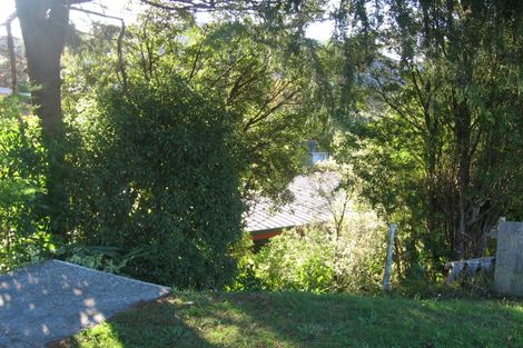 Photo of property in 32 Holborn Drive, Stokes Valley, Lower Hutt, 5019