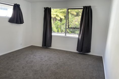 Photo of property in 1/24 Contessa Drive, Glenfield, Auckland, 0629