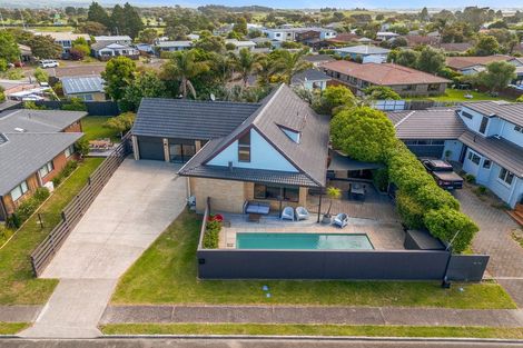 Photo of property in 14a Berwick Place, Mount Maunganui, 3116