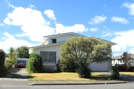 Photo of property in 24 Holdsworth Avenue, Trentham, Upper Hutt, 5018