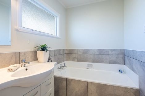 Photo of property in 18 Hunt Street, Richmond, 7020