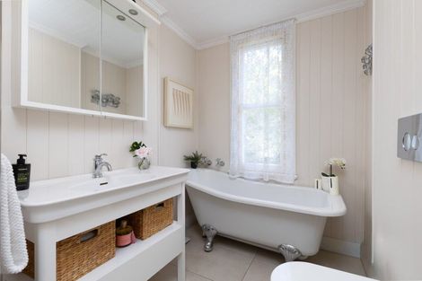 Photo of property in 36 Van Diemen Street, Nelson South, Nelson, 7010