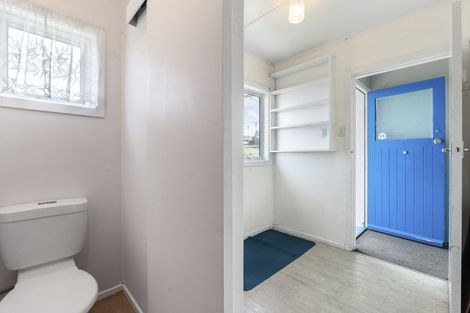 Photo of property in 6 Hughson Street, Waitara, 4320