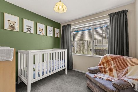 Photo of property in 2/18 Barnes Road, Redwood, Christchurch, 8051