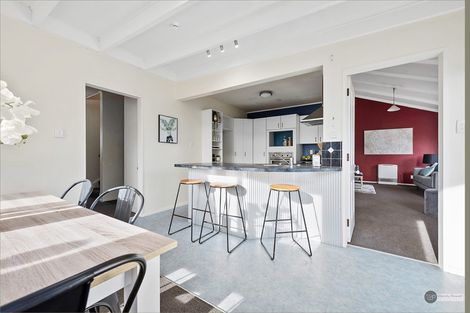 Photo of property in 15a Naenae Road, Naenae, Lower Hutt, 5011