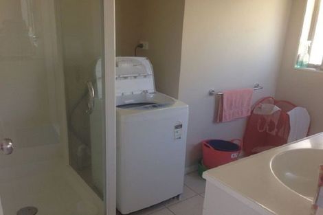 Photo of property in 7 Cambrian Crescent, Flat Bush, Auckland, 2016