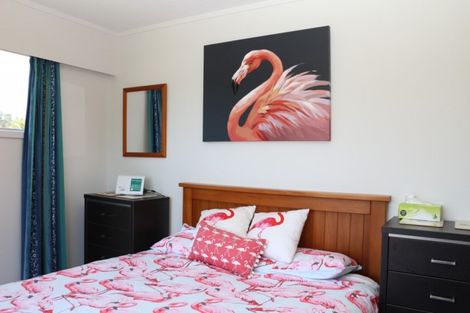 Photo of property in 12 Hardy Place, Cooks Beach, Whitianga, 3591