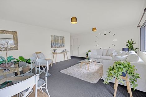 Photo of property in 17a Exeter Street, Brooklands, New Plymouth, 4310