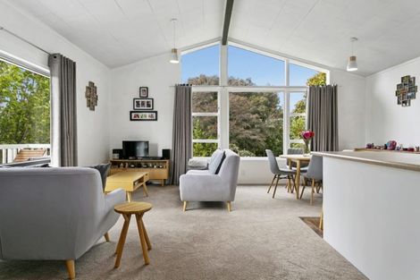 Photo of property in 89 Tamatea Road, Taupo, 3330