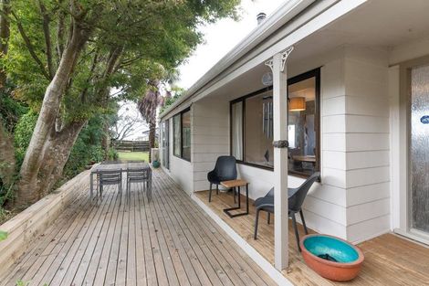 Photo of property in 4 Cyclarama Crescent, Massey, Auckland, 0614