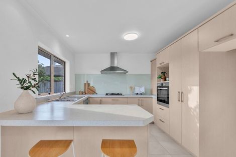 Photo of property in 17 Wessex Place, Rototuna North, Hamilton, 3210