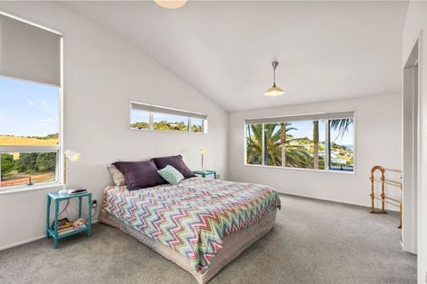 Photo of property in 43 Cullen Street, Mangawhai Heads, Mangawhai, 0505